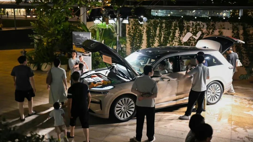 The Competition Heats Up in the Six-Seater SUV Market