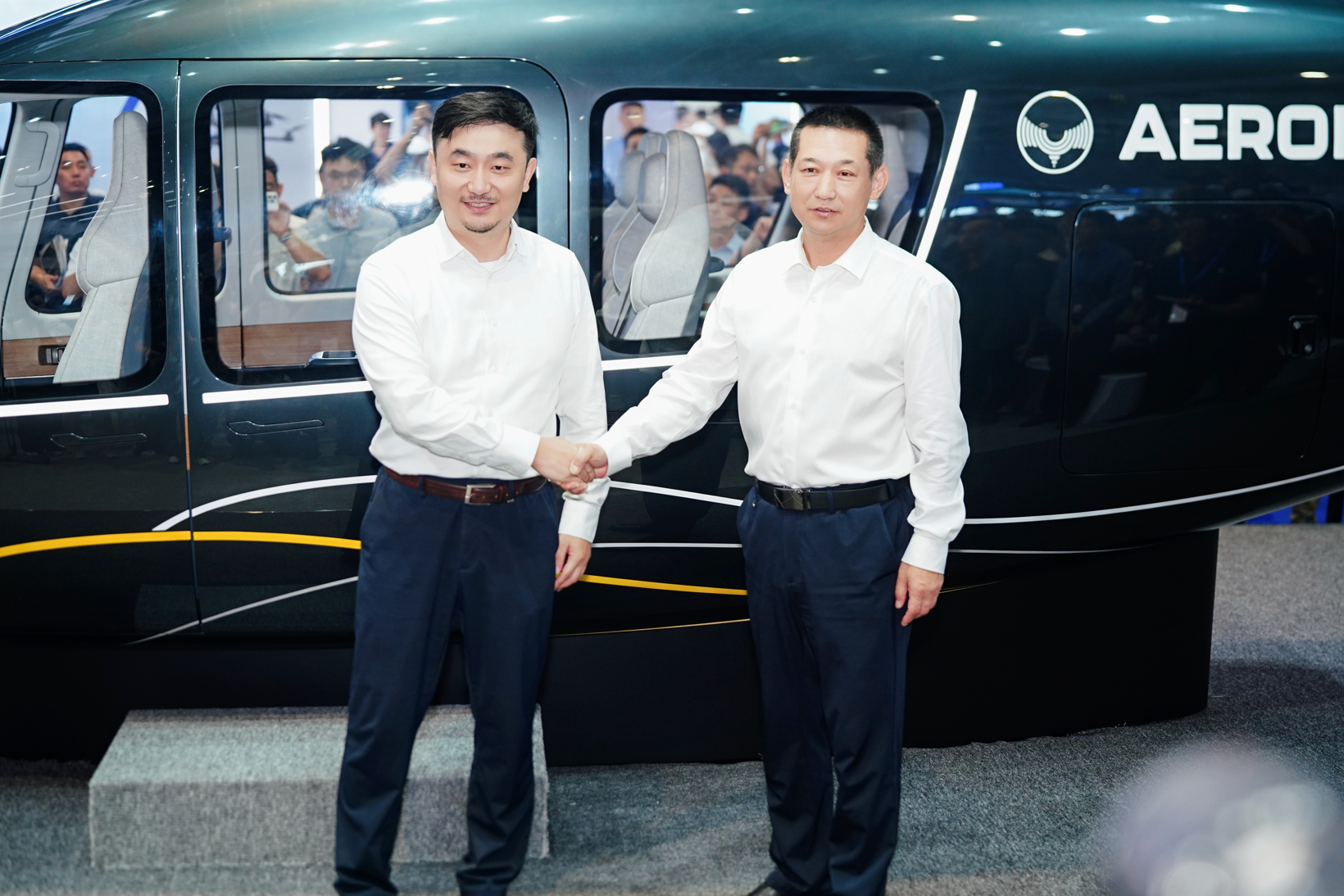 International Low Altitude Economy Expo 2025 Kicks Off with Launch of AE200 Smart Cabin