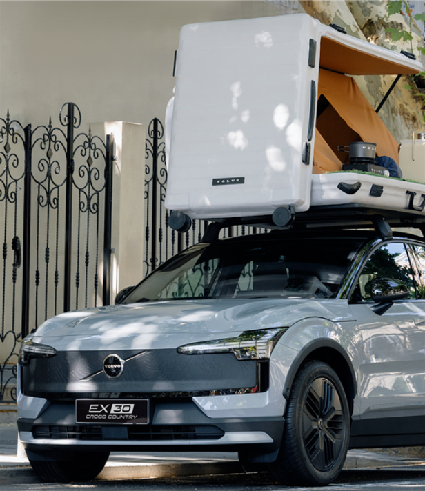 Volvo Releases More Official Images of the EX30 Cross Country