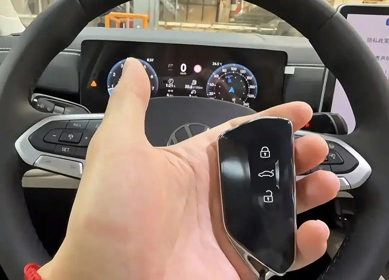 FAW-Volkswagen Sagitar L Real Car Images Exposed, Expected to Launch in Q3