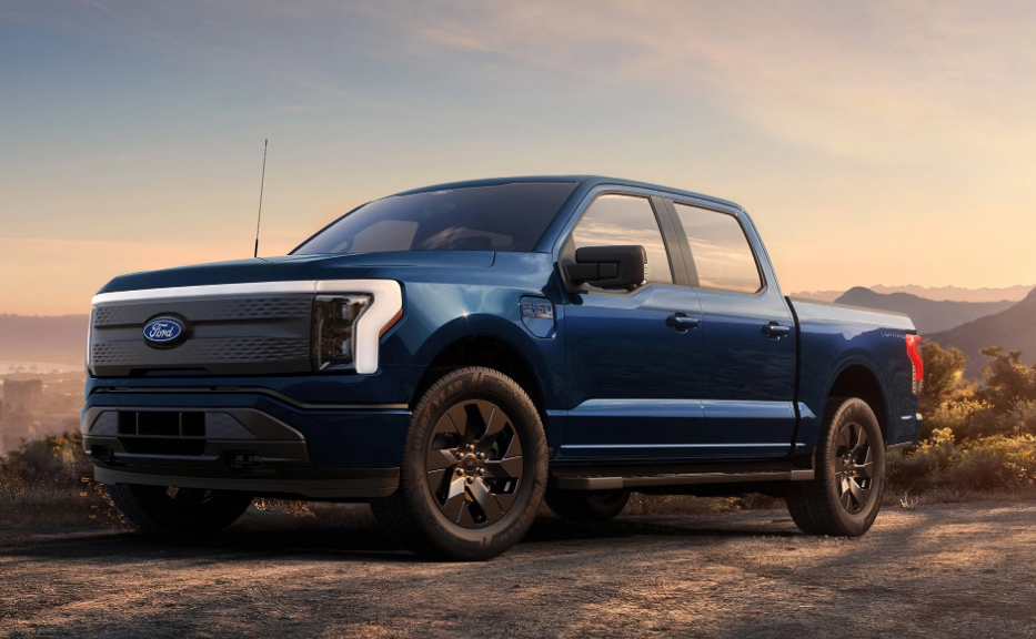 US Automakers Push EV Promotions as Tax Credits Approach Expiration