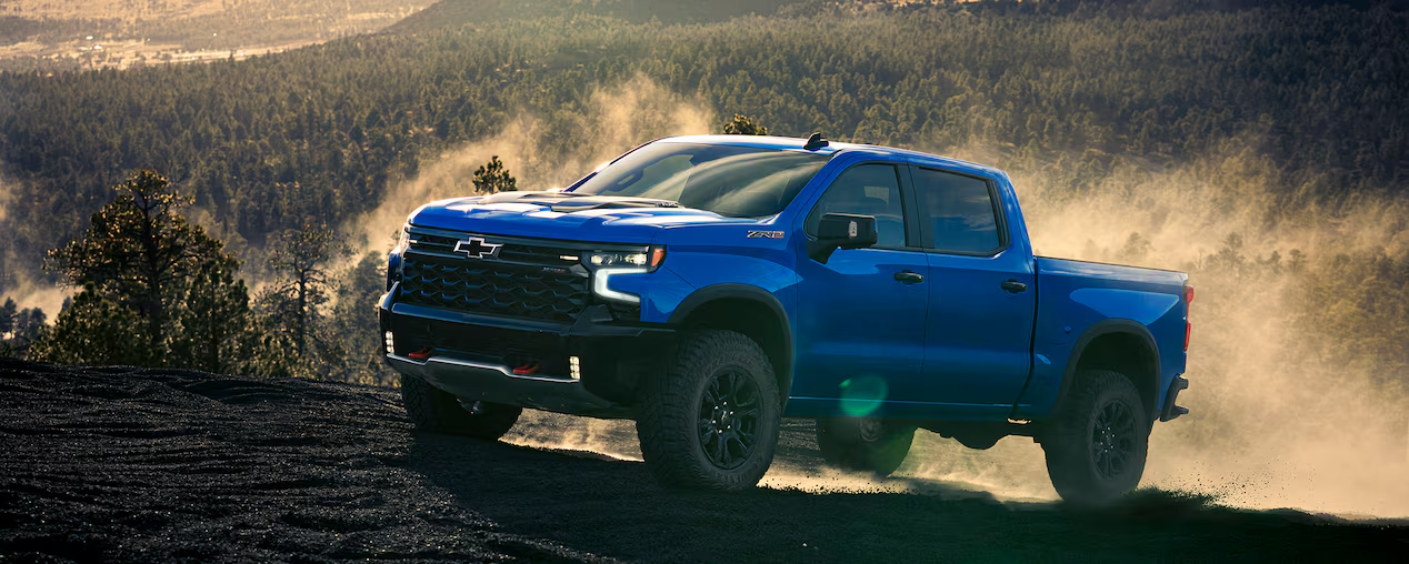 GM Suspends Production at Mexican Pickup Plant, Impacting Best-Selling Models