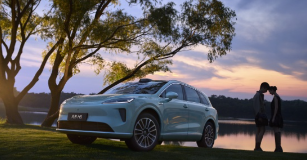 Shangjie Automotive Unveils First Model – Shangjie H5
