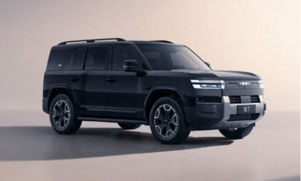 Fangcheng Leopard Officially Reveals Interior Images of New Model - Titanium 7