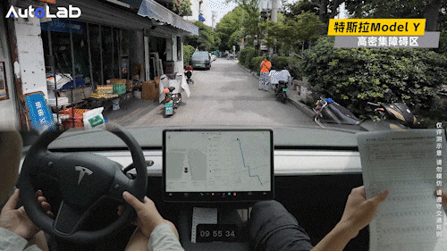 AI Era: Data Becomes Key Differentiator for Intelligent Driving Systems