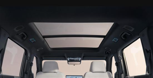 Fangcheng Leopard Officially Reveals Interior Images of New Model - Titanium 7