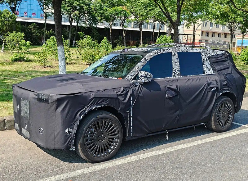 Spy Photos of Lantu Brand's New Large SUV Revealed