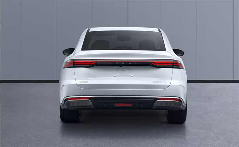 Geely Unveils New Model Xingyao 6 with 1.5L Engine