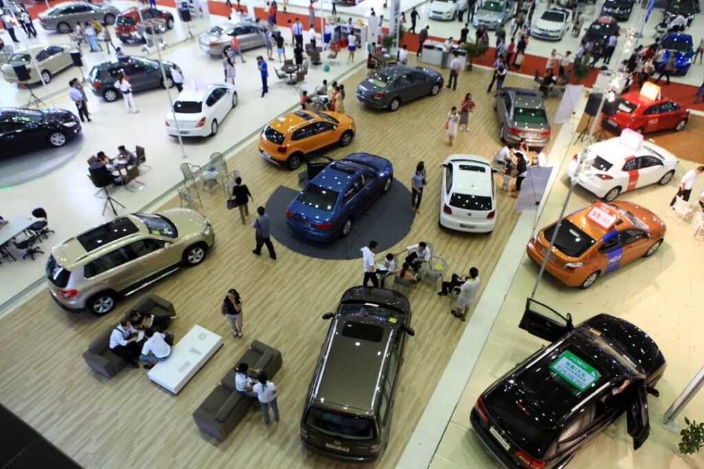 Reflections on the First Half of 2025: Trends and Challenges in China's Automotive Market