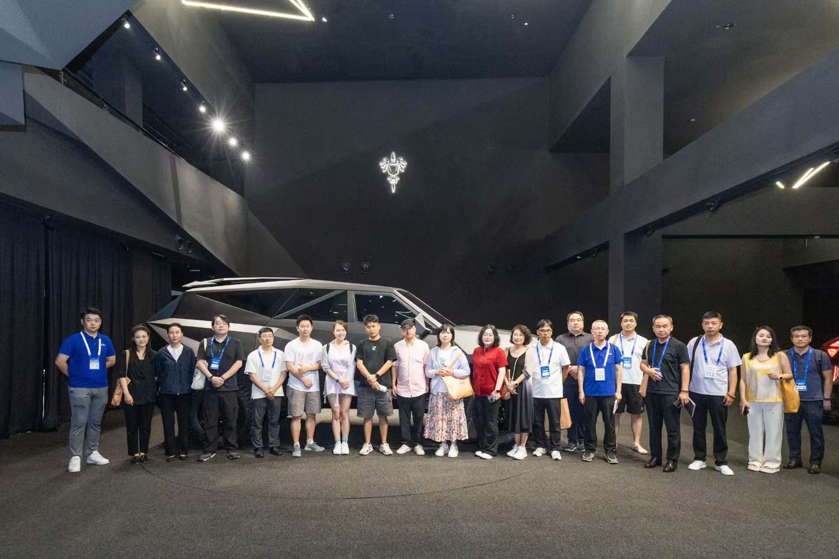 2025 China Automotive Forum Organizes Insightful Visits to Key Industry Sites