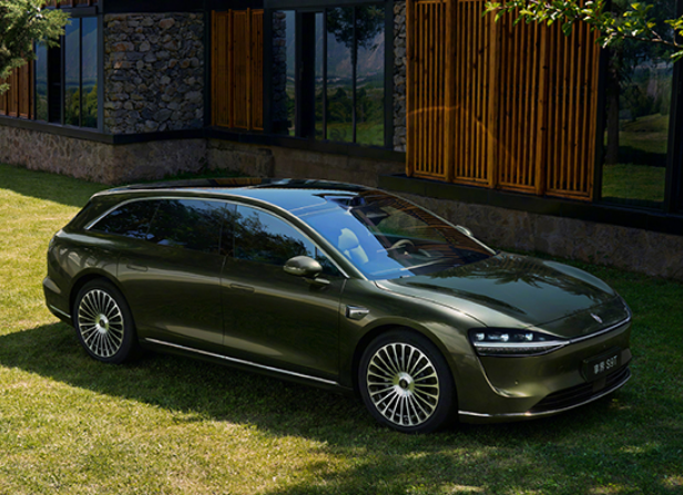 Hongmeng Zhixing Unveils Official Images of New Large Sedan - Xiangjie S9T