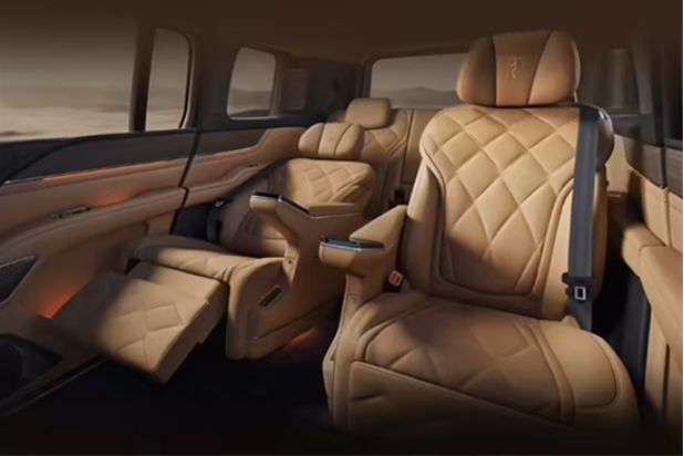 BYD Yangwang U8L Dingshi Edition Pre-Sale Event Scheduled for July 31