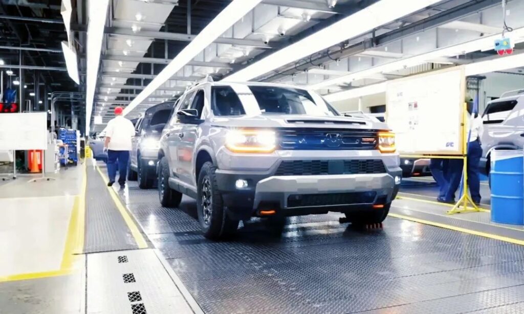 Honda's Electric Vehicle Strategy Under Scrutiny Amid Market Changes