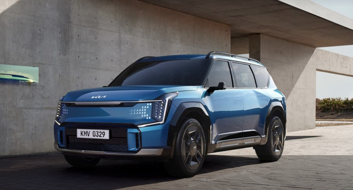 Pakistan Announces National Electric Vehicle Policy for 2025-2030