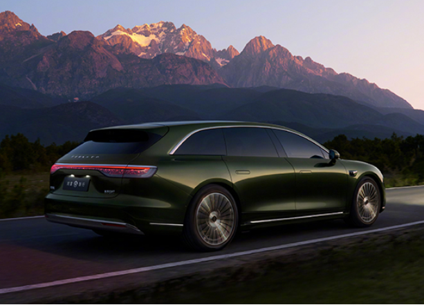Hongmeng Zhixing Unveils Official Images of New Large Sedan - Xiangjie S9T