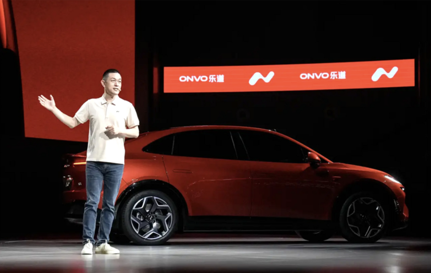 Electric Vehicle Market Shows Resilience in July Despite Challenges