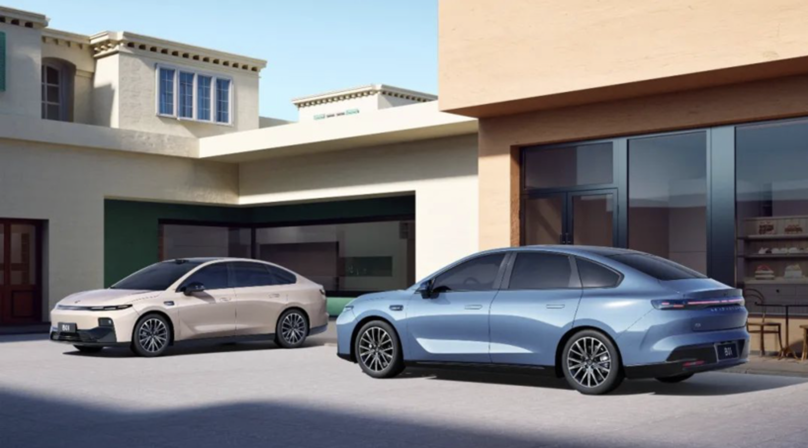 Electric Vehicle Market Shows Resilience in July Despite Challenges