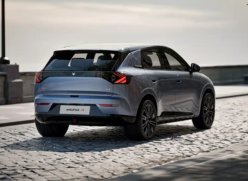 Official Interior Images of Geely's ARCFOX T1 Released, Pre-sales to Start in Late August