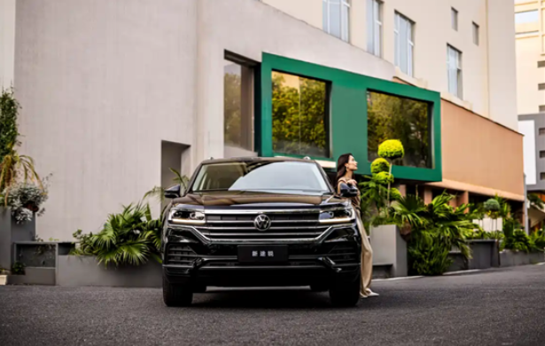 Volkswagen Touareg 2.0 TSI Ruiyue Version Launched in China