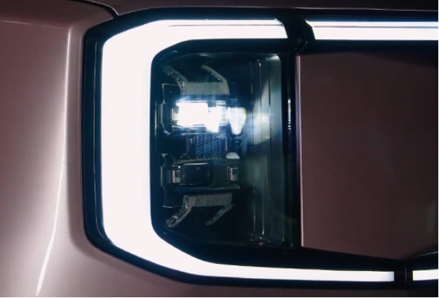 SAIC Maxus Officially Unveils 2026 Starry X EV Pickup